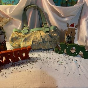 Authentic Coach Soho Pleated Optic Signature Tote tan/blue